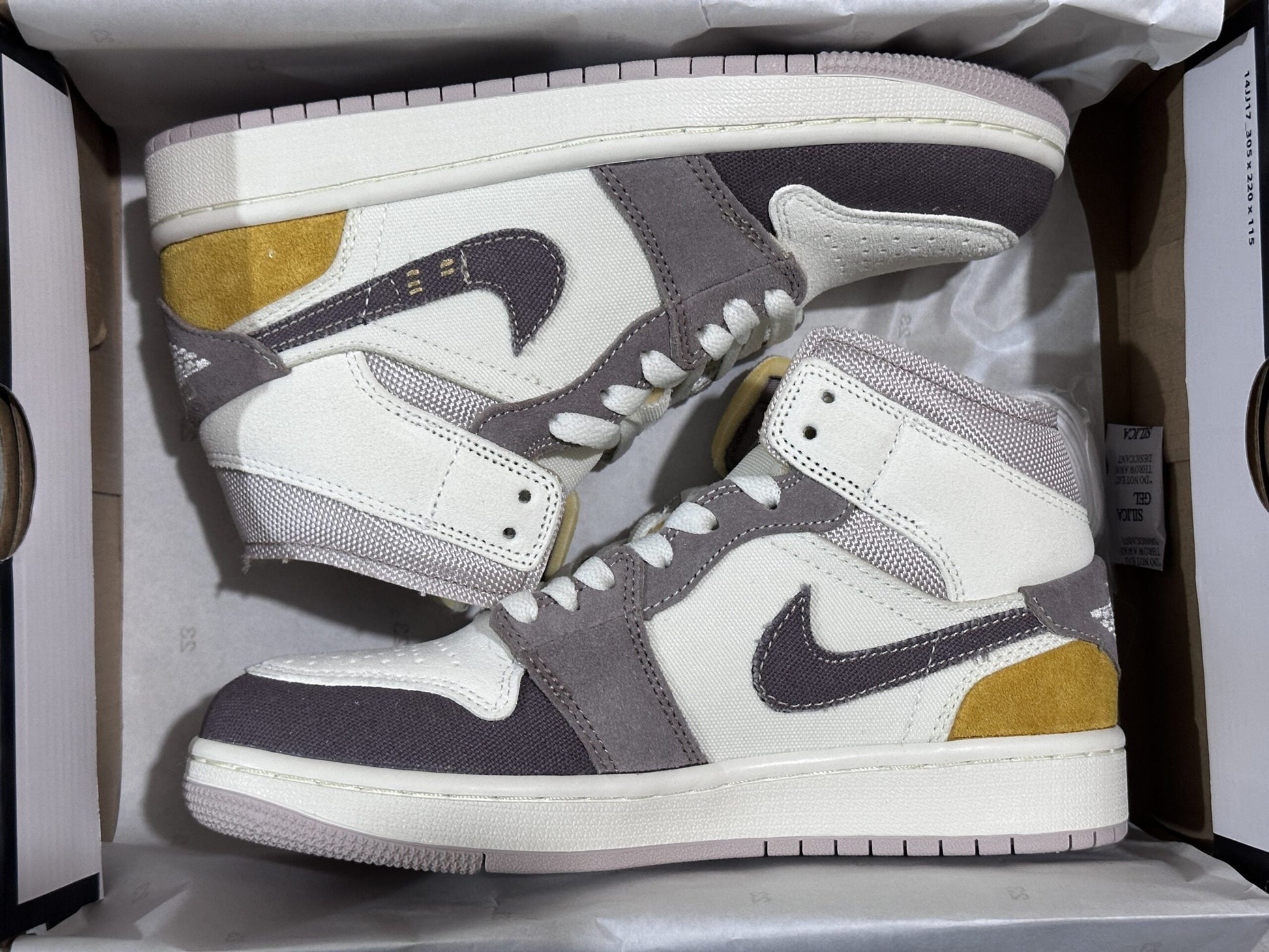 Air Jordan 1 Mid Skater Grey