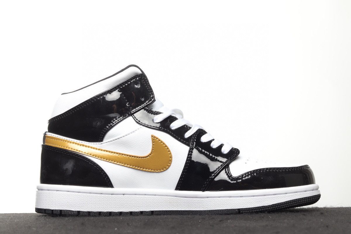 AIR JORDAN 1 MID Black Metallic Gold