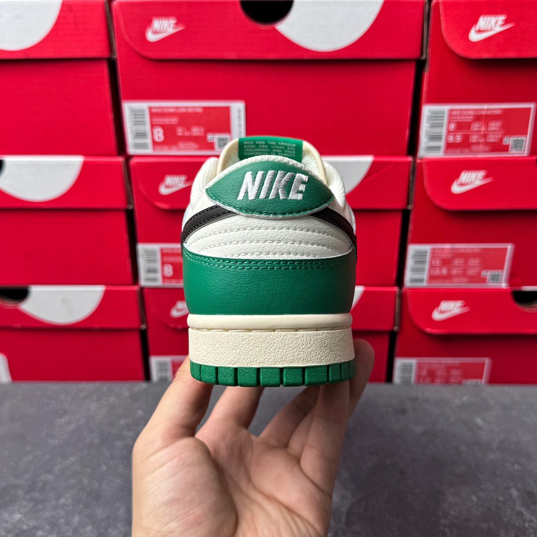 Nike Dunk low Lottery Green