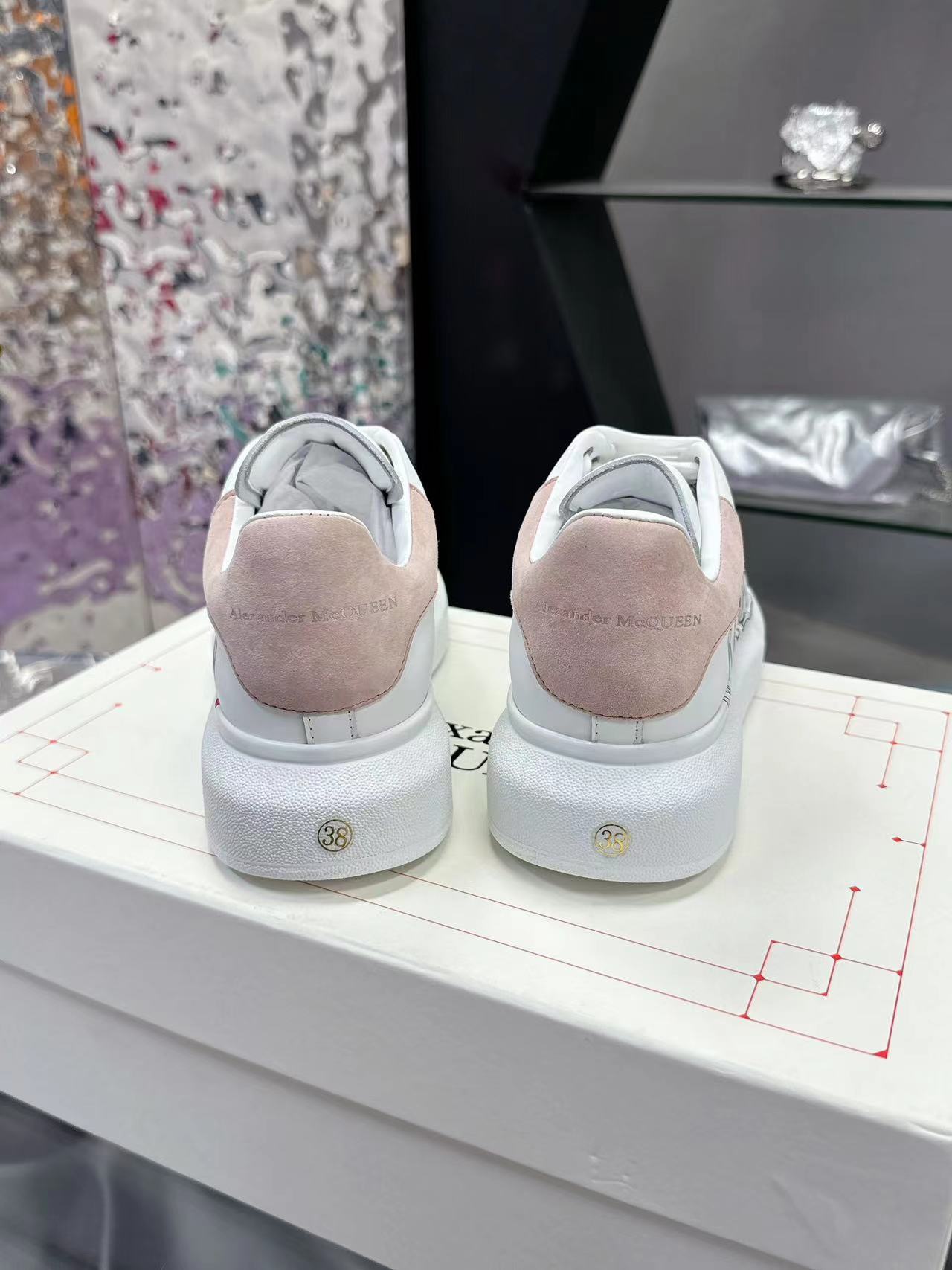 Alexander McQueen White/Pink Oversized Sneaker