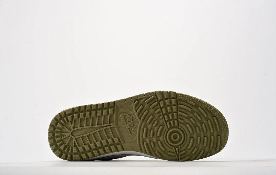 Travis Scott x Air Jordan 1 Low OG Golf “Olive”