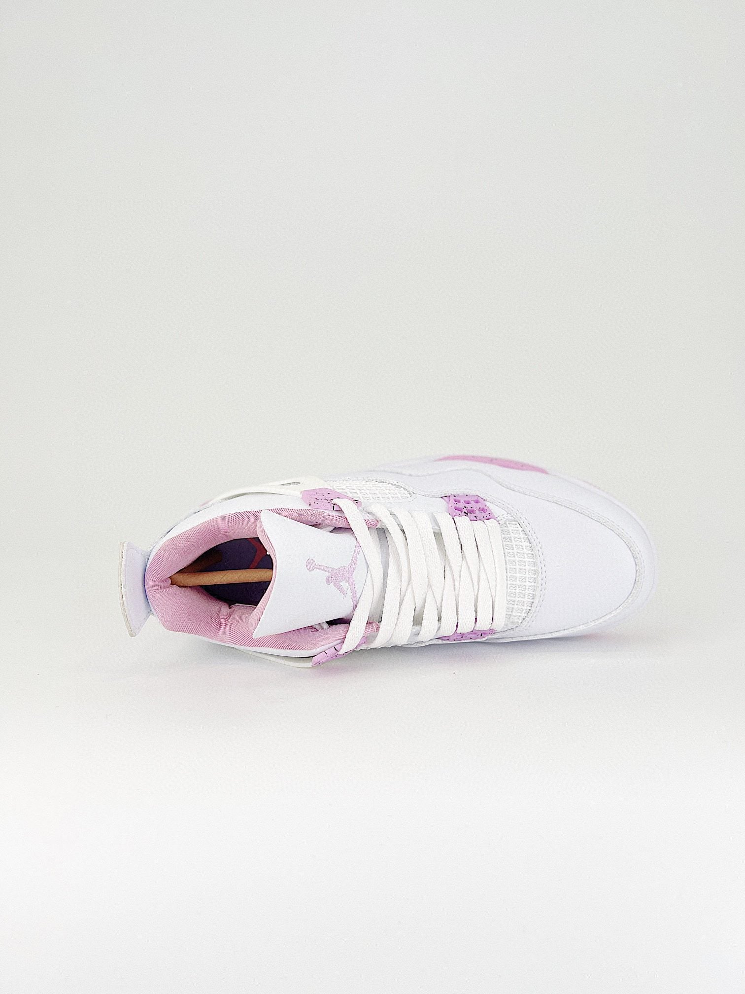 Air Jordan 4 Oreo Rosa