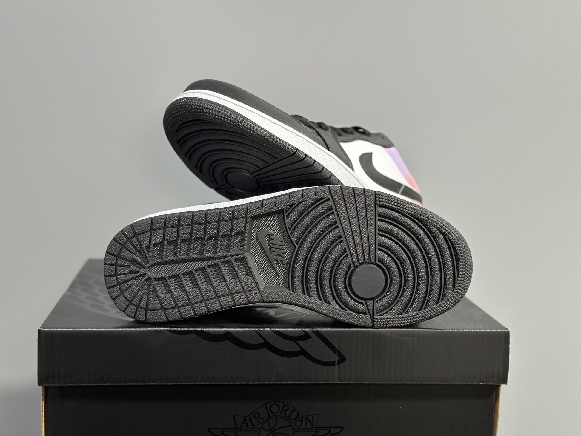 Air Jordan 1 Low Nebula