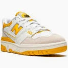 NEW BALANCE 550 Sea Salt Varsity Gold